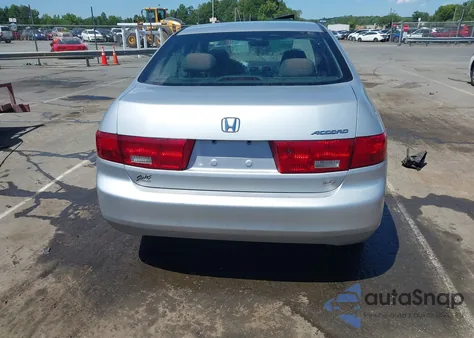 2005 Honda Accord 2.4 Lx z USA, uszkodzony, nr VIN 1HGCM56465A123734